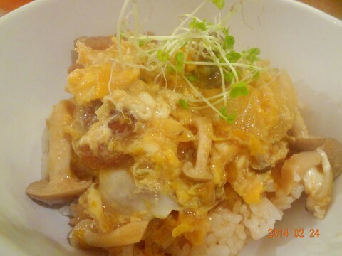 残った唐揚げをリメイクｄｅ親子丼